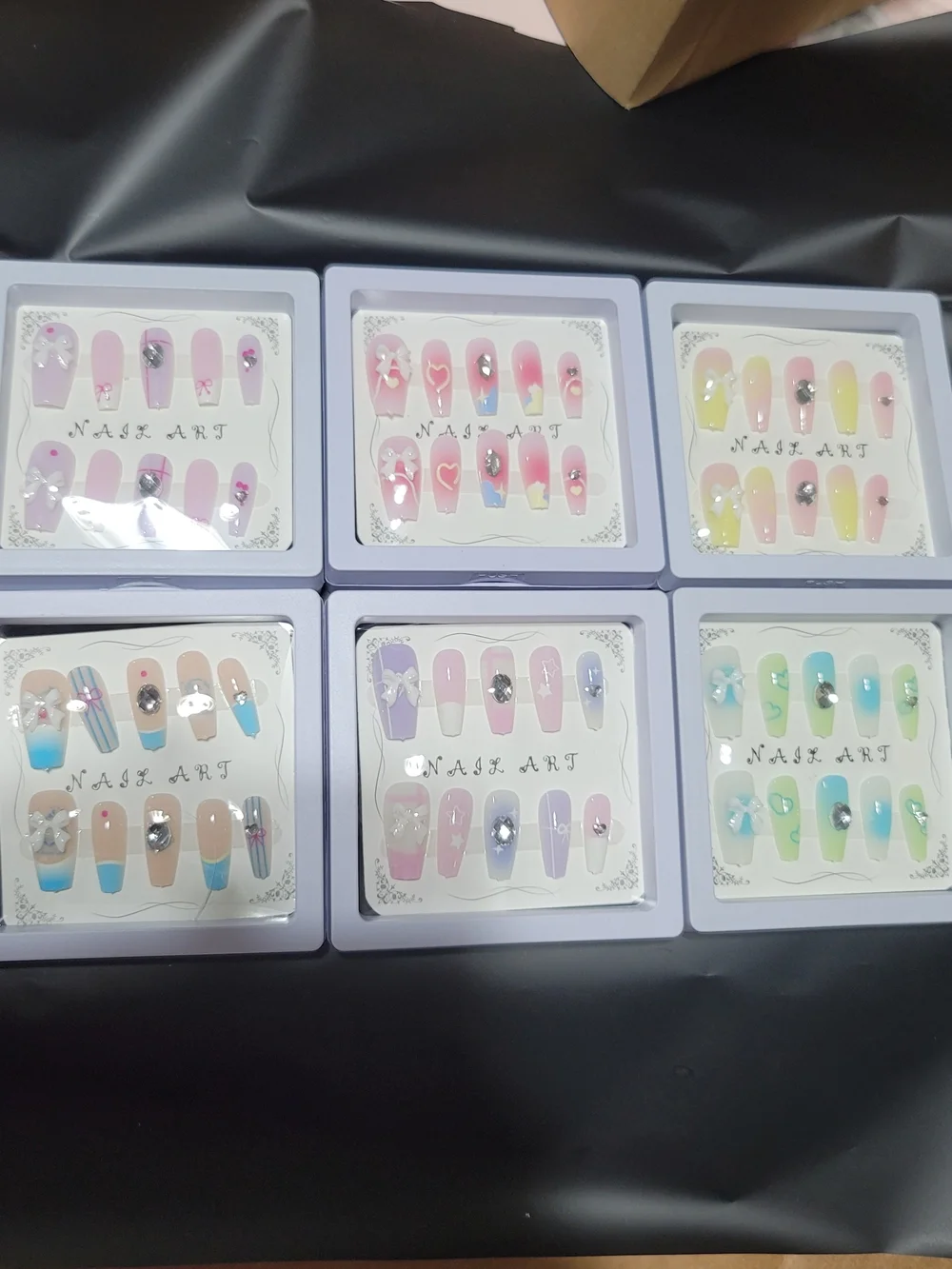 Press-On Nail Set Of 6 Desing - Pastel Multi-Color